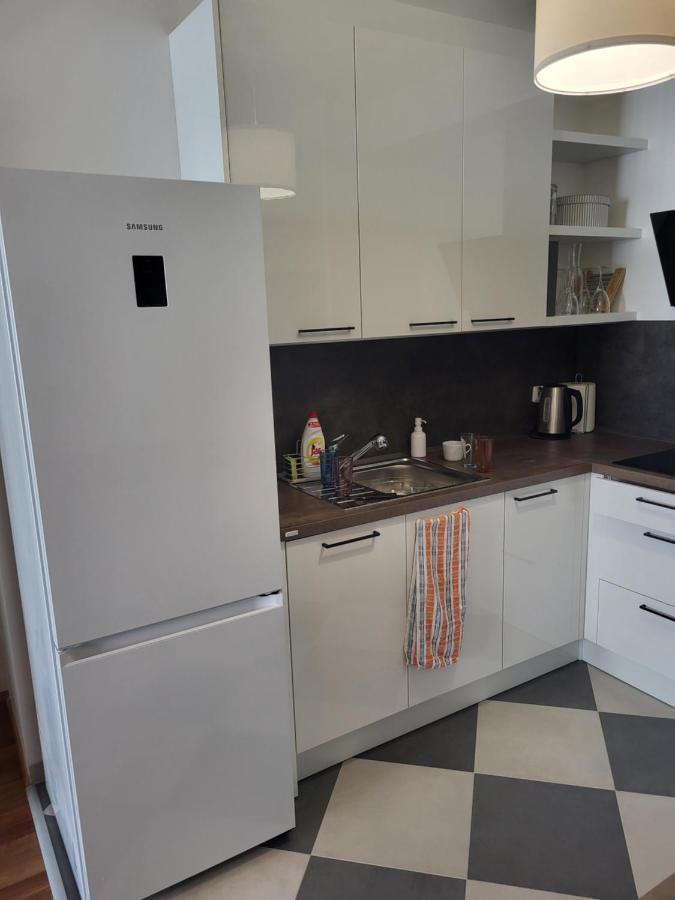 New In Karlin, 8, Close To Center * Prag